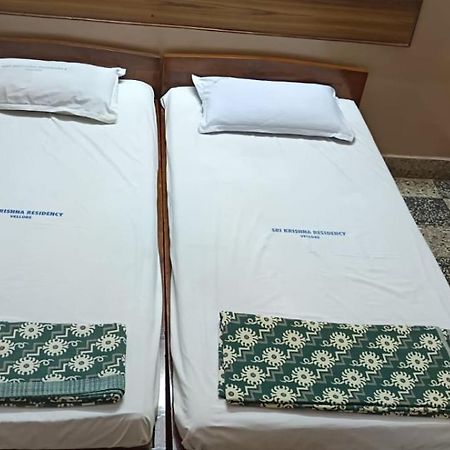 Sri Krishna Residency Hotell Vellore Exteriör bild